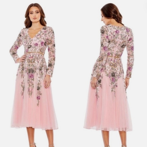 Mac Duggal Dresses & Skirts - Embellished Pink Mac Duggal dress . Size 14. NWT